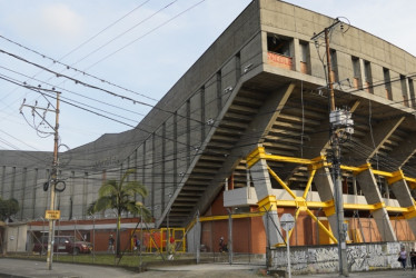 Grave estado del Coliseo Mayor de Pereira