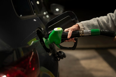 Ilustración de estación de gasolina.