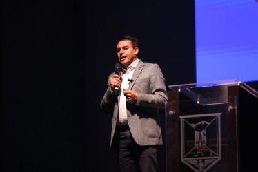 El alcalde de Manizales, Jorge Eduardo Rojas, durante la presentación de la Feria de Manizales 2025. 