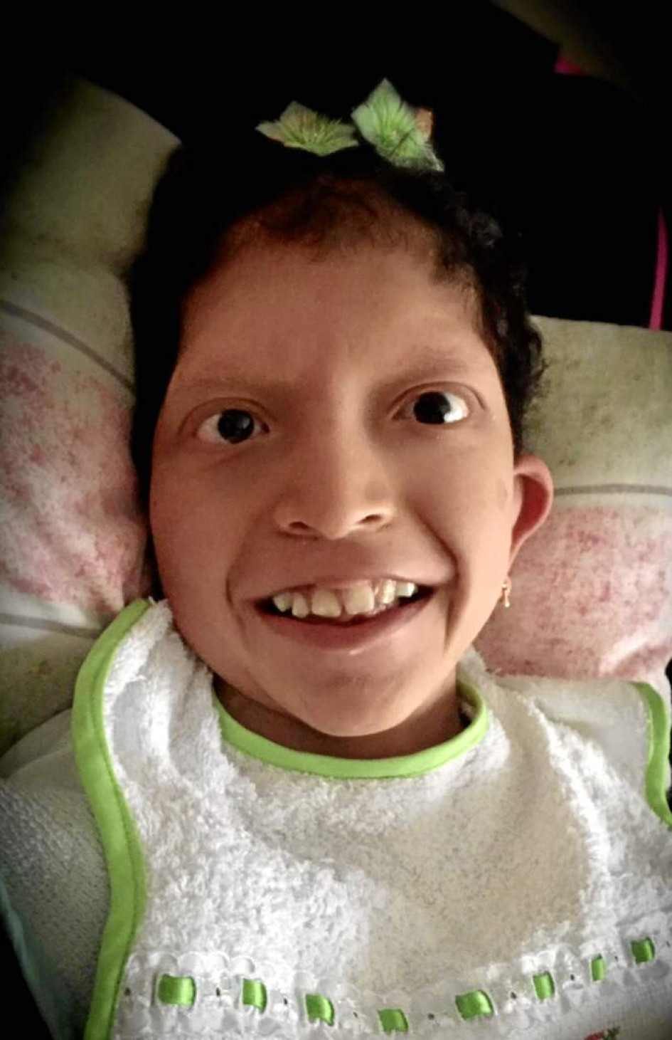Amada hija, hoy hace un año partiste a tu eterno descanso y seguirás presente en nuestra vida y en el corazón de quienes te amamos. Tu ausencia nos entristece, pero reconforta, engrandece tu recuerdo, ese hermoso sentimiento de amor puro y verdadero que nos enseñaste a compartir y que perdurará por siempre. Tus padres, Patricia y Fernando. Amada hija, hoy hace un año partiste a tu eterno descanso y seguirás presente en nuestra vida y en el corazón de quienes te amamos. Tu ausencia nos entristece, pero reconforta, engrandece tu recuerdo, ese hermoso sentimiento de amor puro y verdadero que nos enseñaste a compartir y que perdurará por siempre. Tus padres, Patricia y Fernando.