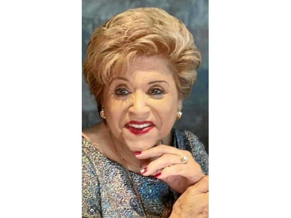 Clelia Puerta de Martínez.