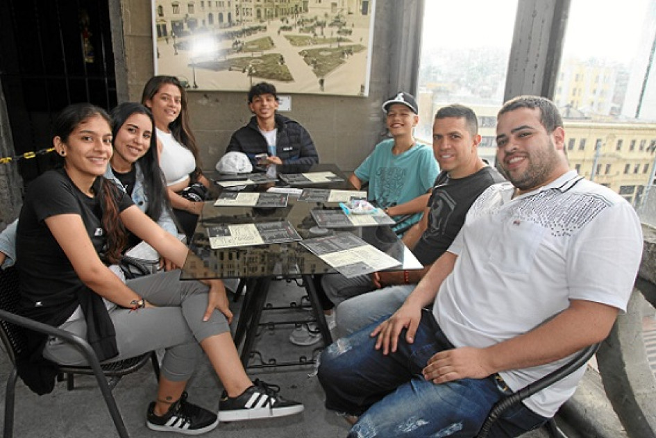 Fotos | Argemiro Idárraga | LA PATRIA Catalina Quintero, Verónica Citullo, Yessica Quintero, Antony Quintero, Nicolás Quintero, Hugo Quintero y Esteban Otálvaro.