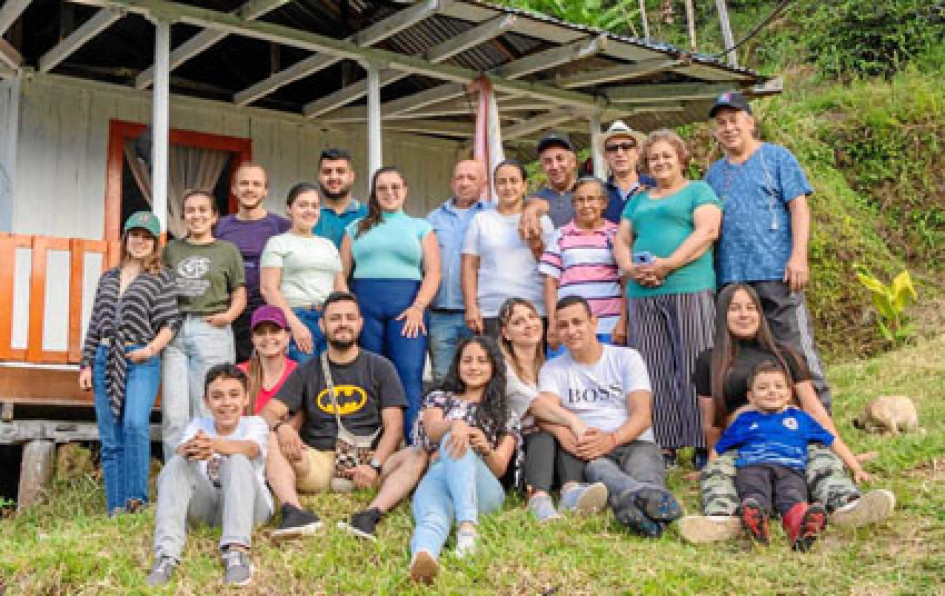 Foto | Cortesía Sergio Marín | LA PATRIA La familia Marín se reunió el sábado en la finca Recreo en la vereda Primavera, del corregimiento de Bolivia (Pensilvania).