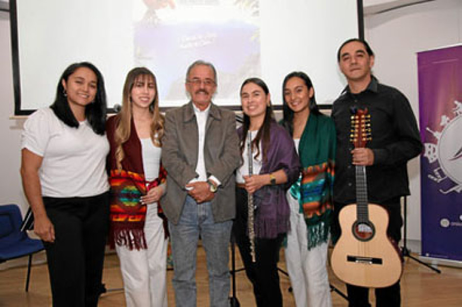Yennifer Castillo, María José Valencia, Fabio Alberto Ramírez, Bibiana Ramírez, Andreina Restrepo y Mauricio Salazar.