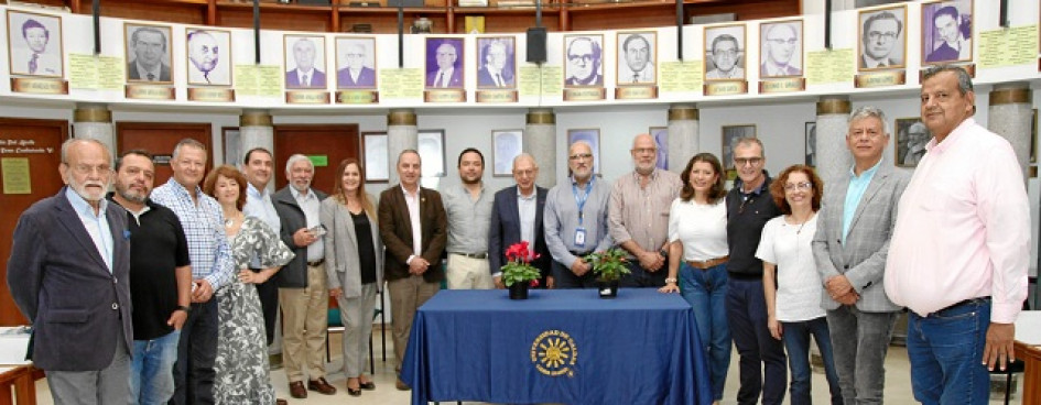 30 Años de egresados 30 Años de egresados