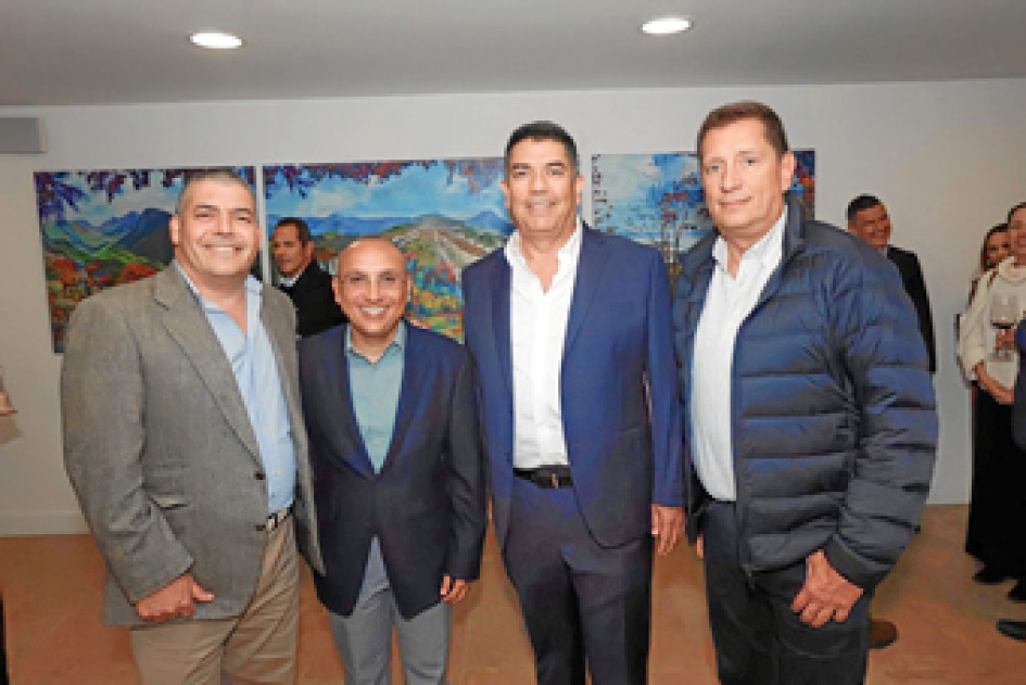 Fotos | Cortesía Efigas | LA PATRIA Gustavo Gómez Córdoba, director Caracol 6 am; Carlos Alberto Mazeneth Dávila, gerente general Efigás; Carlos Arturo Gallego, gerente Termales del Otoño; y Gabriel de las Casas Escobar, director La Luciérnaga. Fotos | Cortesía Efigas | LA PATRIA Gustavo Gómez Córdoba, director Caracol 6 am; Carlos Alberto Mazeneth Dávila, gerente general Efigás; Carlos Arturo Gallego, gerente Termales del Otoño; y Gabriel de las Casas Escobar, director La Luciérnaga.