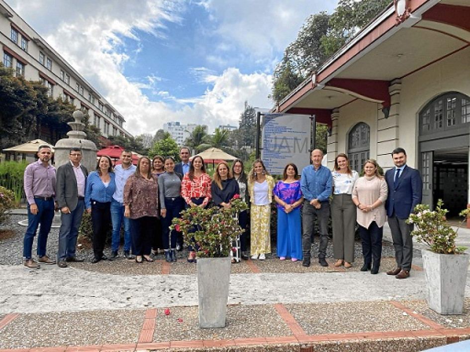 Foto | Cortesía UAM | LA PATRIA Grupo de miembros representantes de la Universidad de Vigo (España) y empresas de Manizales. Foto | Cortesía UAM | LA PATRIA Grupo de miembros representantes de la Universidad de Vigo (España) y empresas de Manizales.