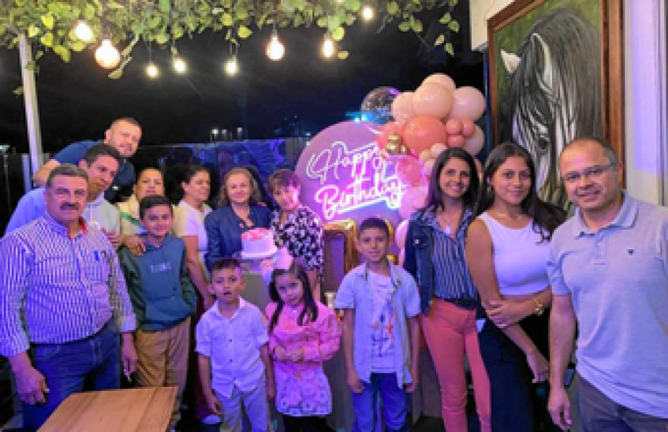 Foto | Cortesía | LA PATRIA Ernesto Zamora, Daniel Zamora, Éver López, Maryluz López, Jacobo Cuervo, Miriam Montes, Nelcy Giraldo, Fabiola Montes, Emanuel López, Guadalupe Cuervo, José Miguel López, Lina Constanza Betancourt, María José López y Daniel Cuervo.