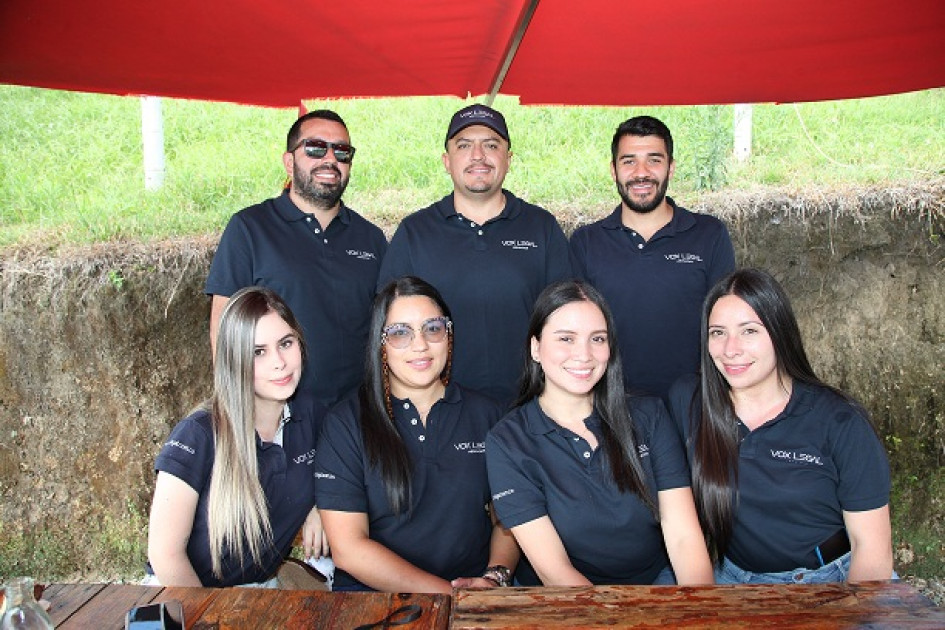 Foto | Argemiro Idárraga | LA PATRIA Harold Rocha Román, Antonio Naranjo Arias, Juan Camilo Doncel Restrepo, Leidy Hernández, María Fernanda Henao Osorio, Marisol Rodríguez y Juana Valeria Pajoy Aguirre. Foto | Argemiro Idárraga | LA PATRIA Harold Rocha Román, Antonio Naranjo Arias, Juan Camilo Doncel Restrepo, Leidy Hernández, María Fernanda Henao Osorio, Marisol Rodríguez y Juana Valeria Pajoy Aguirre.