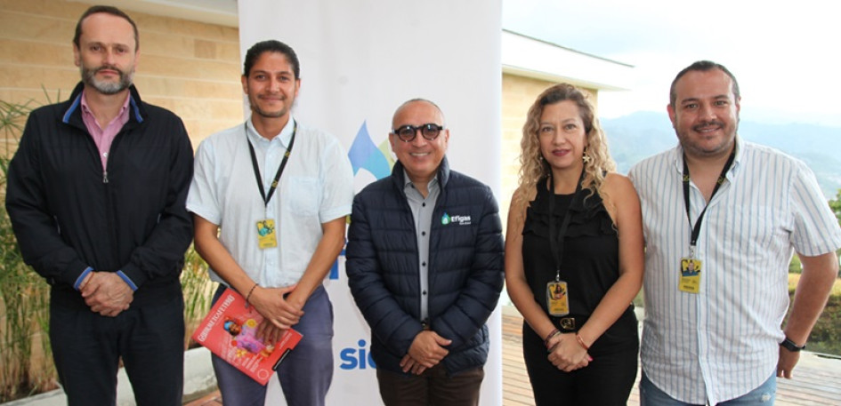 Juan Carlos Franco, director Fenalco; Iván Borrero, Carlos Mazeneth, gerente Efigás; Sandra Vargas y Mauricio Serna.