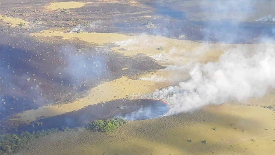 Foto | @FuerzaAereaCol | LA PATRIA La UNGRD informó ayer que del 16 diciembre de 2022 al 15 febrero de 2023 hubo 478 incendios de cobertura vegetal que afectaron a 24 municipios del país y que consumieron 21.858 hectáreas de vegetación. Foto | @FuerzaAereaCol | LA PATRIA La UNGRD informó ayer que del 16 diciembre de 2022 al 15 febrero de 2023 hubo 478 incendios de cobertura vegetal que afectaron a 24 municipios del país y que consumieron 21.858 hectáreas de vegetación.