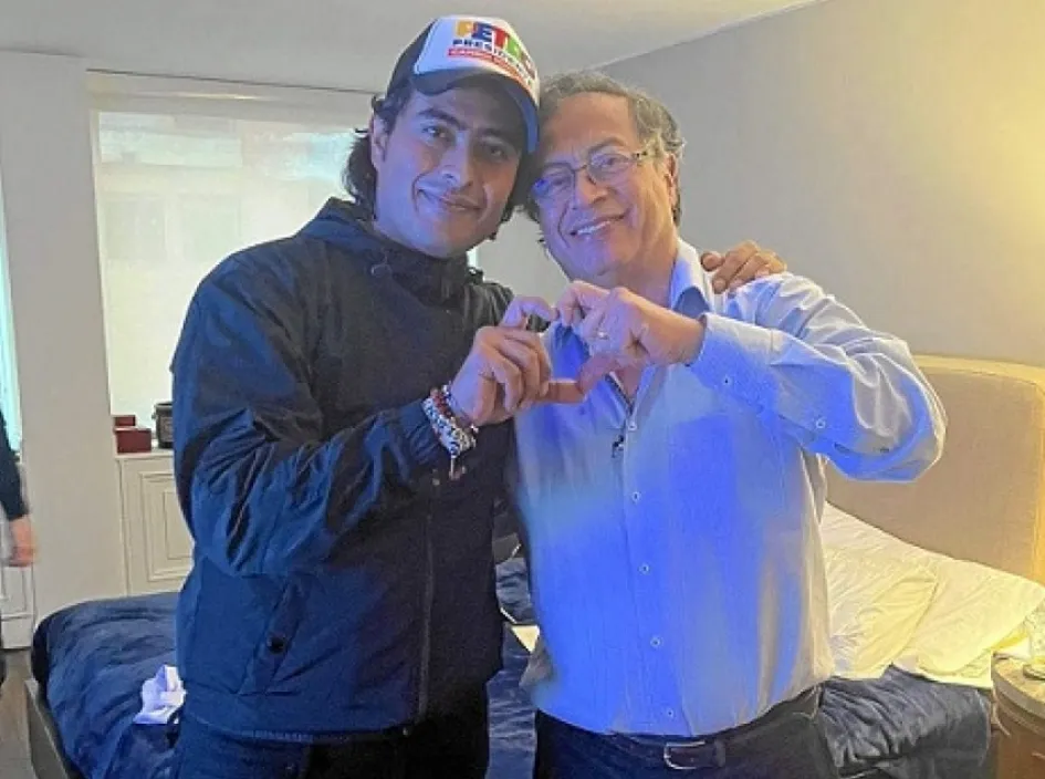 Nicolás y Gustavo Petro, hijo y padre, en medio de la polémica.