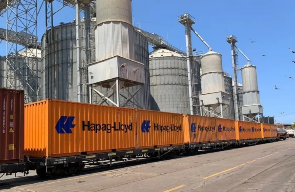 Los 2.200 sacos de café fueron transportados en tren al puerto de Santa Marta.