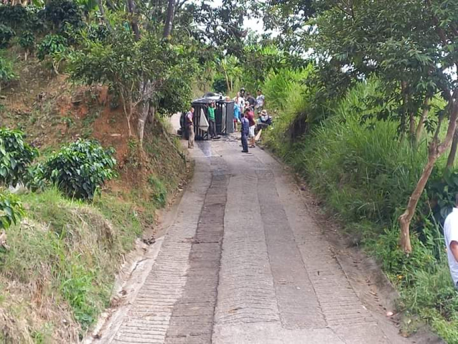 El accidente ocurrió en la vereda Alsacia, zona rural de Anserma (Caldas). El accidente ocurrió en la vereda Alsacia, zona rural de Anserma (Caldas).