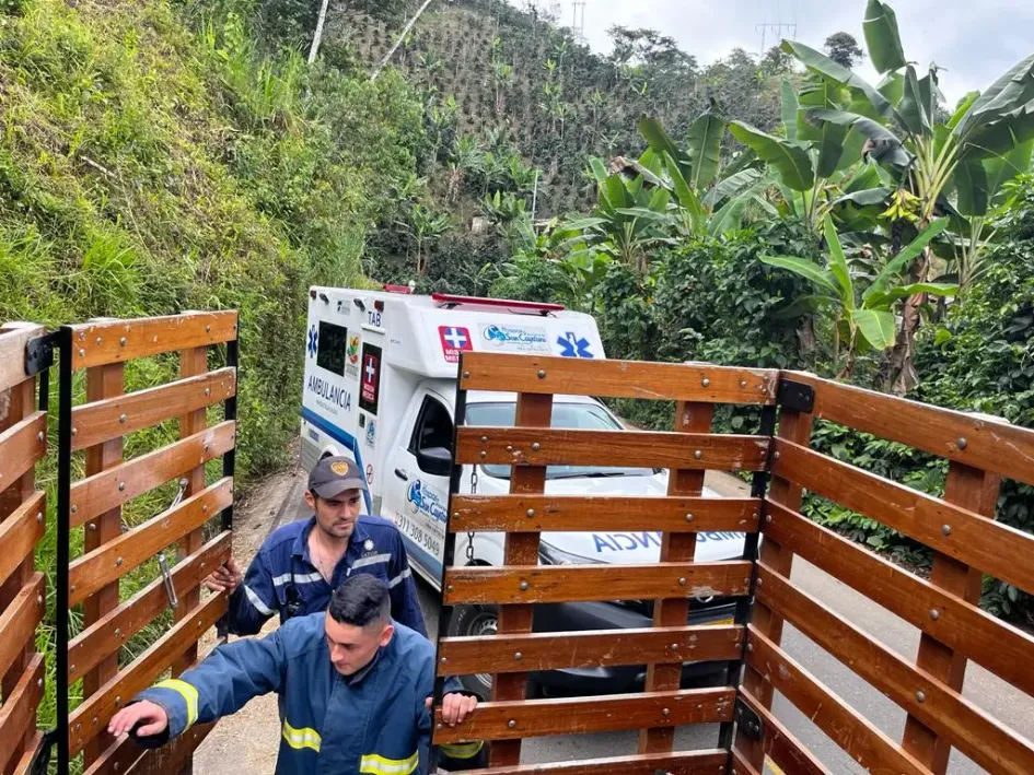 El sitio donde ocurrió el accidente en la vereda La Quiebra de Marquetalia. El sitio donde ocurrió el accidente en la vereda La Quiebra de Marquetalia.
