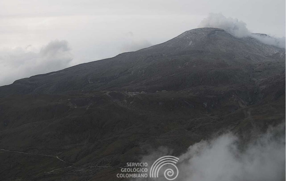 Así lucía el volcán Nevado del Ruiz en la mañana de este miércoles 14 de junio desde el cerro Gualí. Así lucía el volcán Nevado del Ruiz en la mañana de este miércoles 14 de junio desde el cerro Gualí.