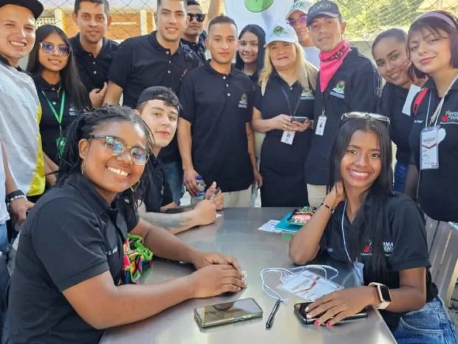 La reforma a la Ley 30, que desde 1992 rige la educación superior en el país, será presentada el jueves, día del inicio de un nuevo periodo legislativo del Congreso. El Ministerio ha desarrollado encuentros con jóvenes para recoger ideas. La reforma a la Ley 30, que desde 1992 rige la educación superior en el país, será presentada el jueves, día del inicio de un nuevo periodo legislativo del Congreso. El Ministerio ha desarrollado encuentros con jóvenes para recoger ideas.