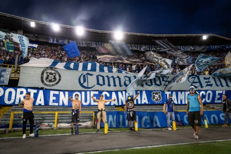 La barra Comandos Azules no pudo asistir a su tribuna durante el partido ante el Once Caldas.