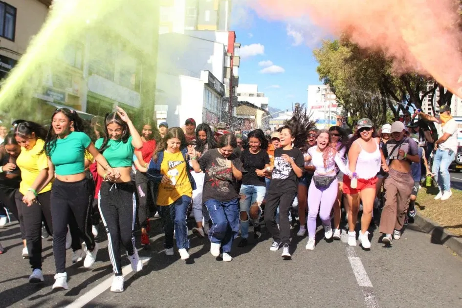 Los jóvenes podrán disfrutar hasta el domingo de las actividades diseñadas para ellos. Los jóvenes podrán disfrutar hasta el domingo de las actividades diseñadas para ellos.