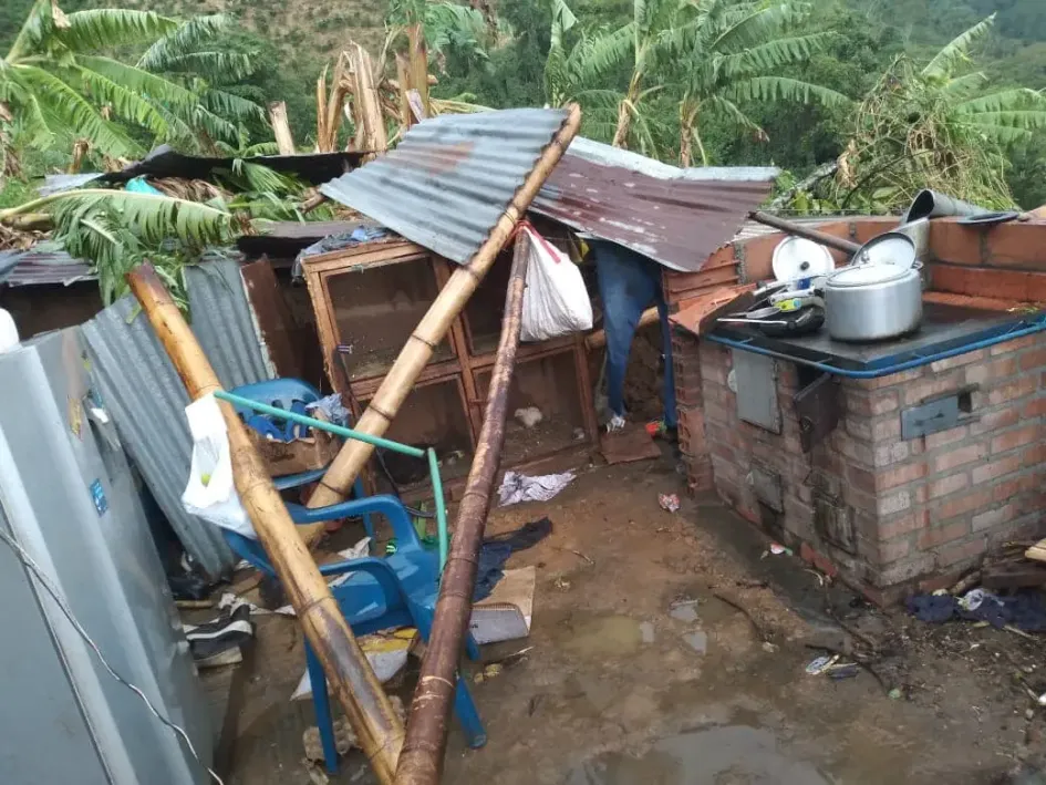 Esta es una de las 15 casas afectadas por las fuertes lluvias en San José (Caldas). Esta es una de las 15 casas afectadas por las fuertes lluvias en San José (Caldas).