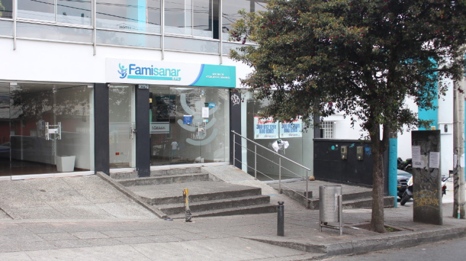 Los usuarios siguen acudiendo a la Oficina de Atención al Cliente de Famisanar, en Manizales. Está en la calle 65 No. 23 B - 65 (Avenida Lindsay).