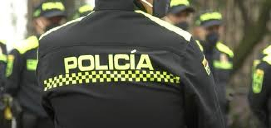 El uniformado pedía cambio de sitio de trabajo para cuidar a sus padres, pero le negaron esa petición y solo se realizará un nuevo estudio. El uniformado pedía cambio de sitio de trabajo para cuidar a sus padres, pero le negaron esa petición y solo se realizará un nuevo estudio.