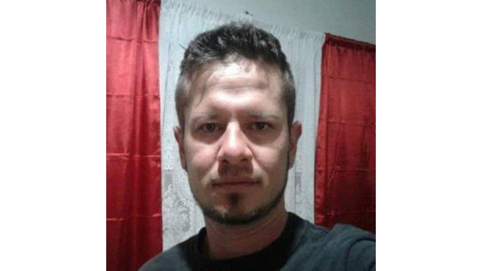 Camilo Hurtado, el fallecido tras chocar en moto en la avenida El Libertador de Anserma en la madrugada de este sábado. Camilo Hurtado, el fallecido tras chocar en moto en la avenida El Libertador de Anserma en la madrugada de este sábado.