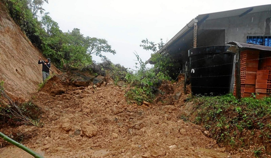 Fotos | Cortesía Gobernación de Caldas |LAPATRIA  Imágenes de los daños generados en Samaná (Caldas).