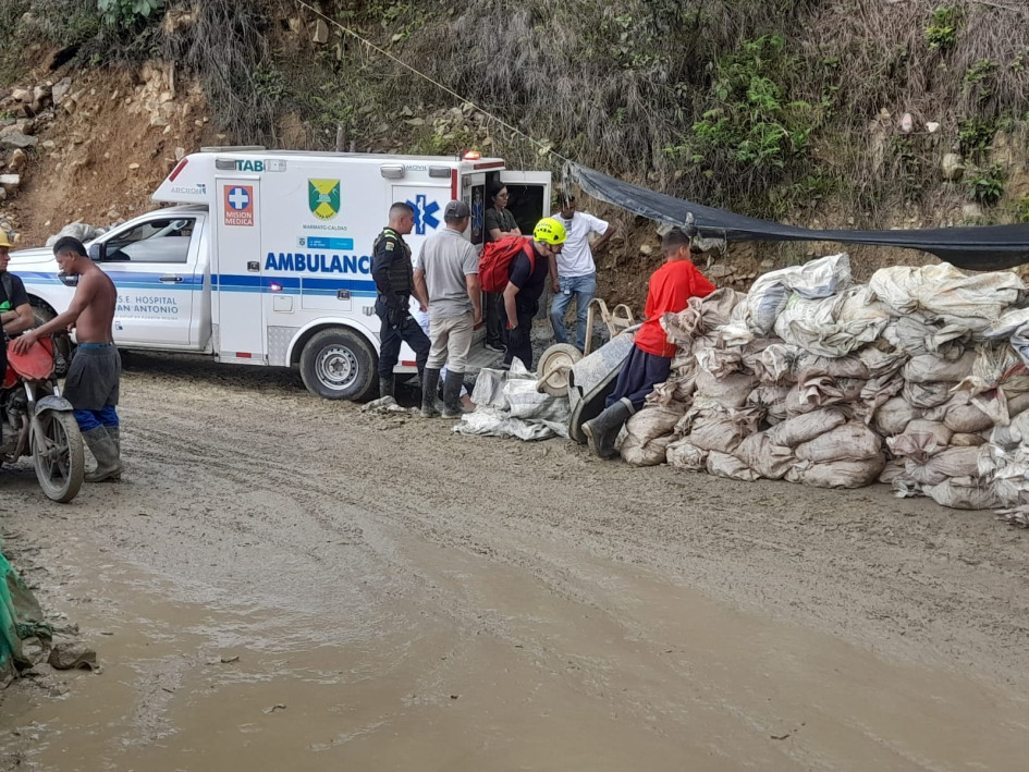 La atención al minero fue conjunta. La atención al minero fue conjunta.