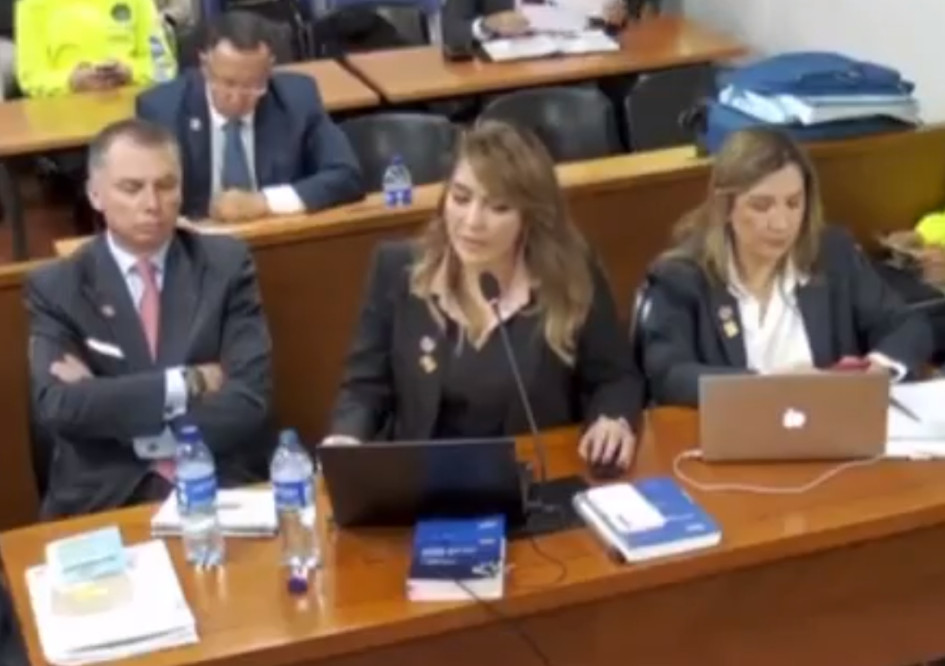 Andrea Muñoz (c), fiscal delegada ante la Corte Suprema de Justicia, durante la imputación de cargos por el caso de corrupción en la UNGRD. Andrea Muñoz (c), fiscal delegada ante la Corte Suprema de Justicia, durante la imputación de cargos por el caso de corrupción en la UNGRD.