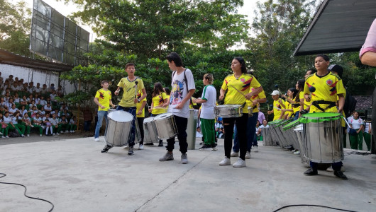 Exaltan al hombre y a la mujer en el Colegio Alfonso López de La Dorada 