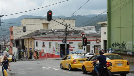 Arreglan semáforos de Los Ángeles, en el barrio San Jorge de Manizales