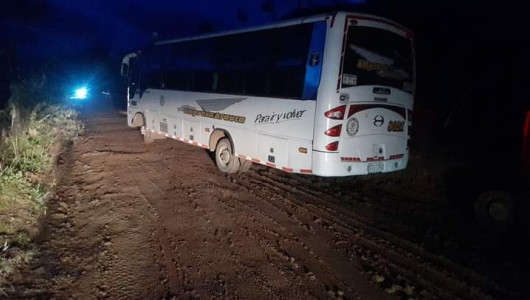 Vía Pácora - Salamina (Caldas) se convirtió en un dolor de cabeza para conductores