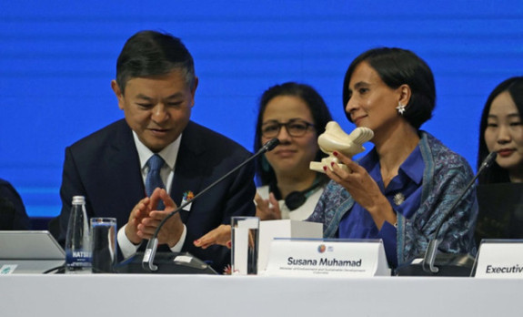 En la instalación de la Conferencia de las Naciones Unidas sobre Biodiversidad (COP16) que se realiza en Cali hasta el 1 de noviembre, la ministra de Ambiente y Desarrollo Sostenible, Susana Muhamad, asumió la presidncia de esta reunión mundial. Instó a los países a rehabilitar los ecosistemas como forma de crear la seguridad que necesitan las personas, “no con armas o con genocidios ni guerras”, aseguró.