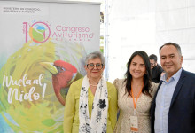 Patricia Lastra Alarcón, presidenta de Cotelco; Valentina Carvajal, directora ejecutiva de Cotelco Caldas, y Eduardo Andrés Grisales, alcalde de Chinchiná. Patricia Lastra Alarcón, presidenta de Cotelco; Valentina Carvajal, directora ejecutiva de Cotelco Caldas, y Eduardo Andrés Grisales, alcalde de Chinchiná.