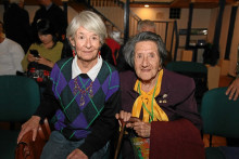 María Elvira Escobar Gutiérrez y Dorian Hoyos Parra. María Elvira Escobar Gutiérrez y Dorian Hoyos Parra.