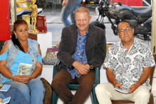 Fotos |Darío Augusto Cardona S | LA PATRIA Marta Stella Arboleda, Miguel Ocampo, empresario de la cultura cafetera, y el escritor Gerardo Ernesto Ramos M.