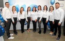 Juan David Ramírez, Olga Idárraga Bebedoya, Sandra Liliana Arango Castrillón, Maribel Castillo Sánchez, Alba Inés Bravo Pulido, Yanire Rubio Bautista, Sandra María Salazar Arias, María Rocío Castaño Botero y Cesar Cárdenas Molina. Juan David Ramírez, Olga Idárraga Bebedoya, Sandra Liliana Arango Castrillón, Maribel Castillo Sánchez, Alba Inés Bravo Pulido, Yanire Rubio Bautista, Sandra María Salazar Arias, María Rocío Castaño Botero y Cesar Cárdenas Molina.
