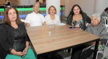 Eliza López, David Cano, Cristina Galvis, Natalia Ospina y Ana Beatriz Rodríguez.