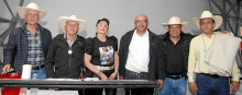 Ariel Valencia, Reinel Quintero, Doris Florez, Luis Gonzaga Montes, Luis Evelio Osorio y Mauricio Duque. Ariel Valencia, Reinel Quintero, Doris Florez, Luis Gonzaga Montes, Luis Evelio Osorio y Mauricio Duque.