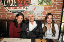 Fotos | Argemiro Idárraga | LA PATRIA Martha Lucía Rodríguez, Luis Eduardo Isaza y Luisa Fernanda Isaza.