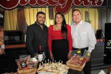 Juan Felipe Serna, Katerine Correa y Josué Pavón Betancur. Juan Felipe Serna, Katerine Correa y Josué Pavón Betancur.