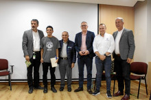 Santiago Villegas Yepes, gerente general de CHEC; Sergio Esteban Pedraza, Carlos Alberto Mazaneth Dávila, gerente general de Efigás; Juan Carlos Quintero Naranjo, gerente general de Emas by Veolia; Carlomán Londoño Llano, secretario de Medio Ambiente; y Carlos Arturo Franco, subgerente de sostenibilidad de Aguas de Manizales. Santiago Villegas Yepes, gerente general de CHEC; Sergio Esteban Pedraza, Carlos Alberto Mazaneth Dávila, gerente general de Efigás; Juan Carlos Quintero Naranjo, gerente general de Emas by Veolia; Carlomán Londoño Llano, secretario de Medio Ambiente; y Carlos Arturo Franco, subgerente de sostenibilidad de Aguas de Manizales.