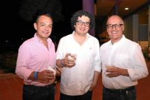 Diego de la Ossa, director de Asuntos Regulatorios y Relacionamiento de Valure; Roberto Angulo, Socio Fundador Inclusión SAS; y Henrri Pabón. Diego de la Ossa, director de Asuntos Regulatorios y Relacionamiento de Valure; Roberto Angulo, Socio Fundador Inclusión SAS; y Henrri Pabón.