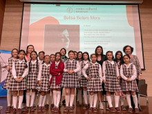 Grupo de estudiantes del Colegio Perpetuo Socorro. Grupo de estudiantes del Colegio Perpetuo Socorro.