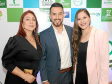 Mónica Lucía Vélez, Santiago Chu Salgado y Estefanía Berrio. Mónica Lucía Vélez, Santiago Chu Salgado y Estefanía Berrio.