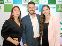 Mónica Lucía Vélez, Santiago Chu Salgado y Estefanía Berrio.