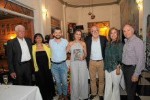 Marino Vega Cardona, Gladys Ceferino, Robinson González, Adriana Vega Ceferino, Guido Echeverri Piedrahíta, Gloria Rocio Vega Cardona y Mauricio Barrientos.