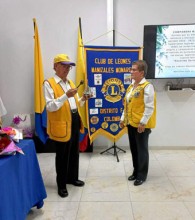 Fotos | Argemiro Idárraga | LA PATRIA Francisco Javier Castaño Duque toma juramento a María Marleny Salazar Serna, Nueva Presidenta del Club Leones Manizales Monarca. Fotos | Argemiro Idárraga | LA PATRIA Francisco Javier Castaño Duque toma juramento a María Marleny Salazar Serna, Nueva Presidenta del Club Leones Manizales Monarca.