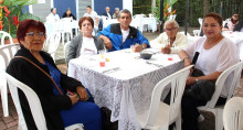 Rosaemma Parra de Fandiño, Ana María Suárez, Hugo Hernán Valencia Pérez, Margarita Pérez de Valencia y Alba Lucía García de Valencia. Rosaemma Parra de Fandiño, Ana María Suárez, Hugo Hernán Valencia Pérez, Margarita Pérez de Valencia y Alba Lucía García de Valencia.